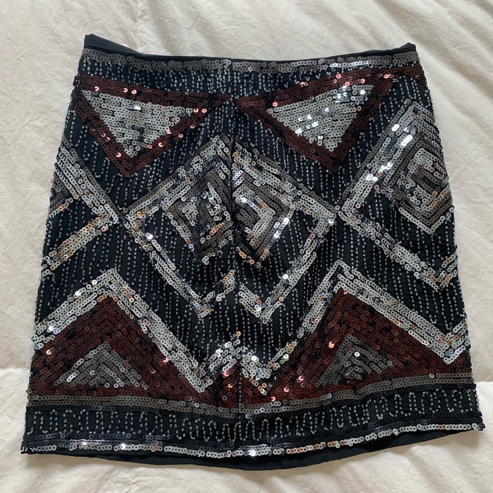 H&M Sequined Black & Silver mini skirt size 4